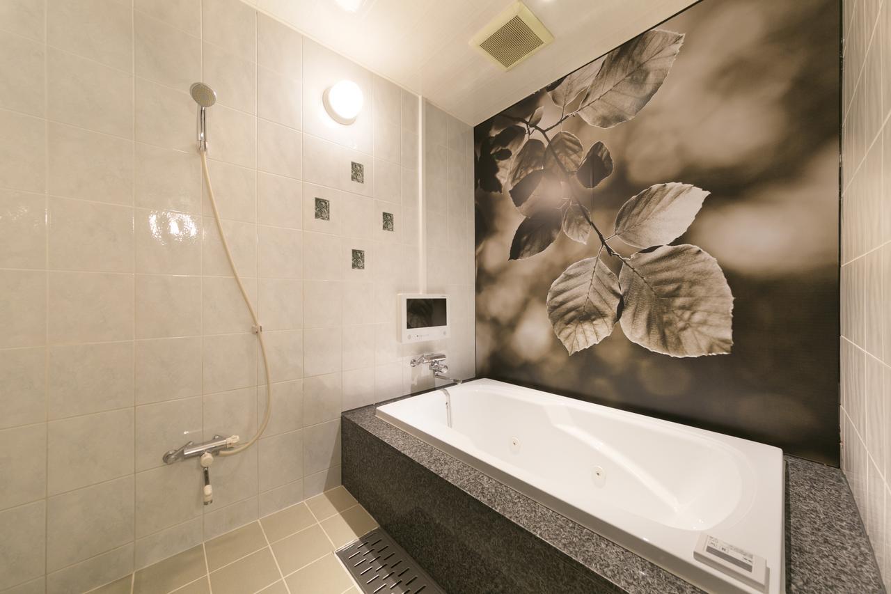 Hotel Lotus Kobe (Adults Only) Екстериор снимка